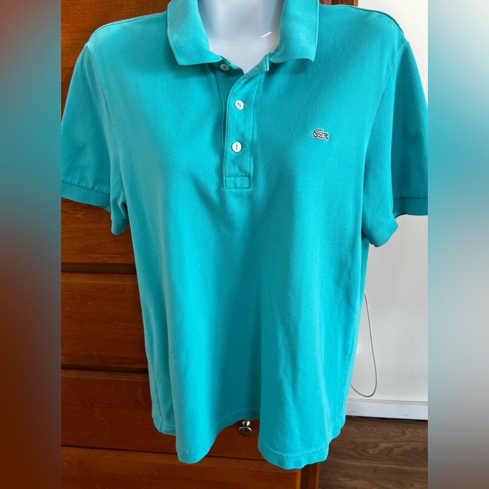 Lacoste polo . Size 4